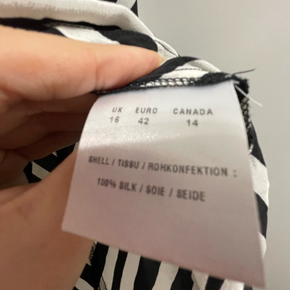 Size 14 L Silk Black & White Striped Tank Top blouse size Large - Picture 2 of 4